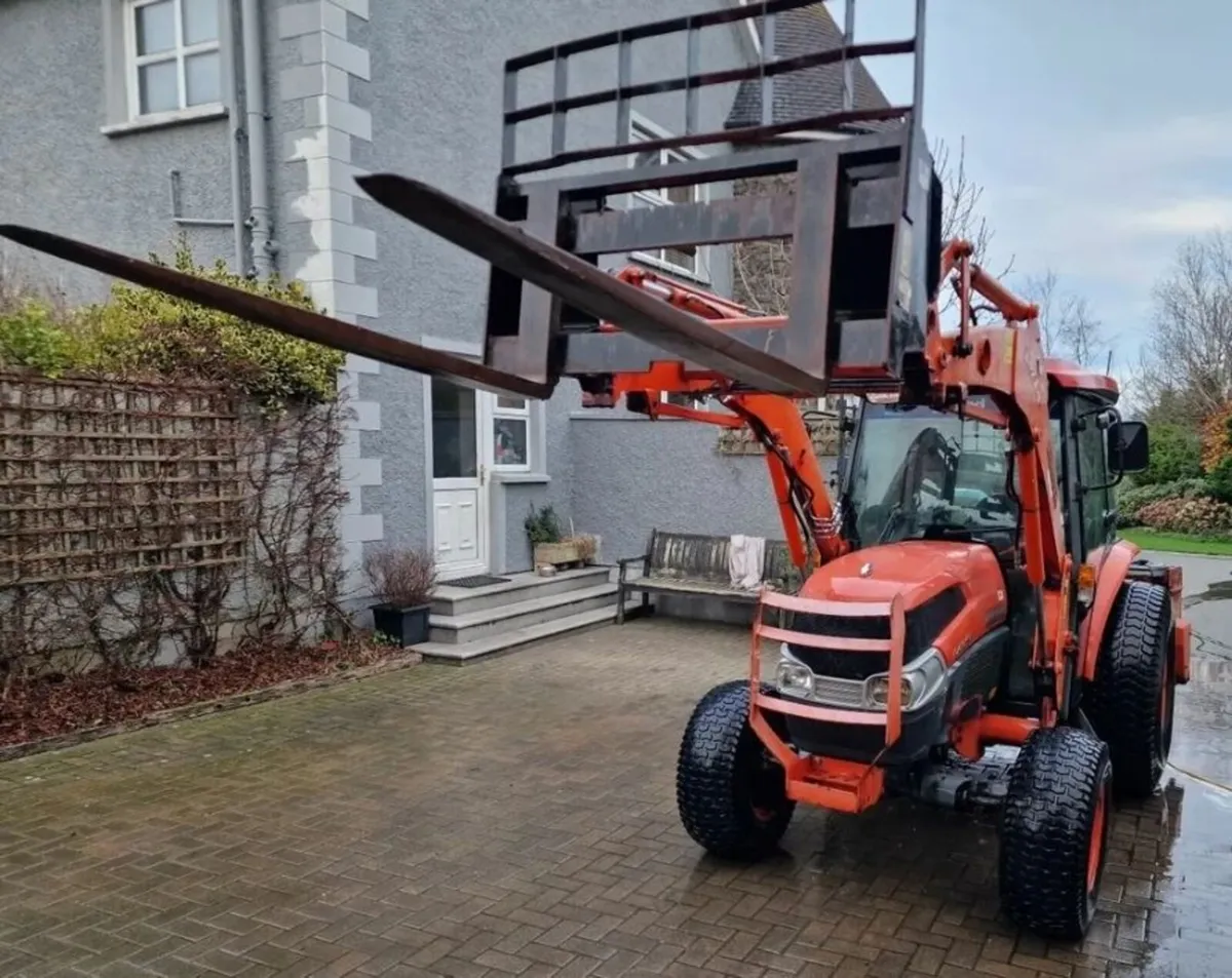 Kubota L4240-II 44hp Compact Tractor 900 hours - Image 3