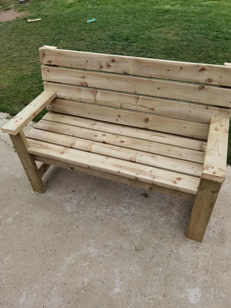 Garden bench - Image 1