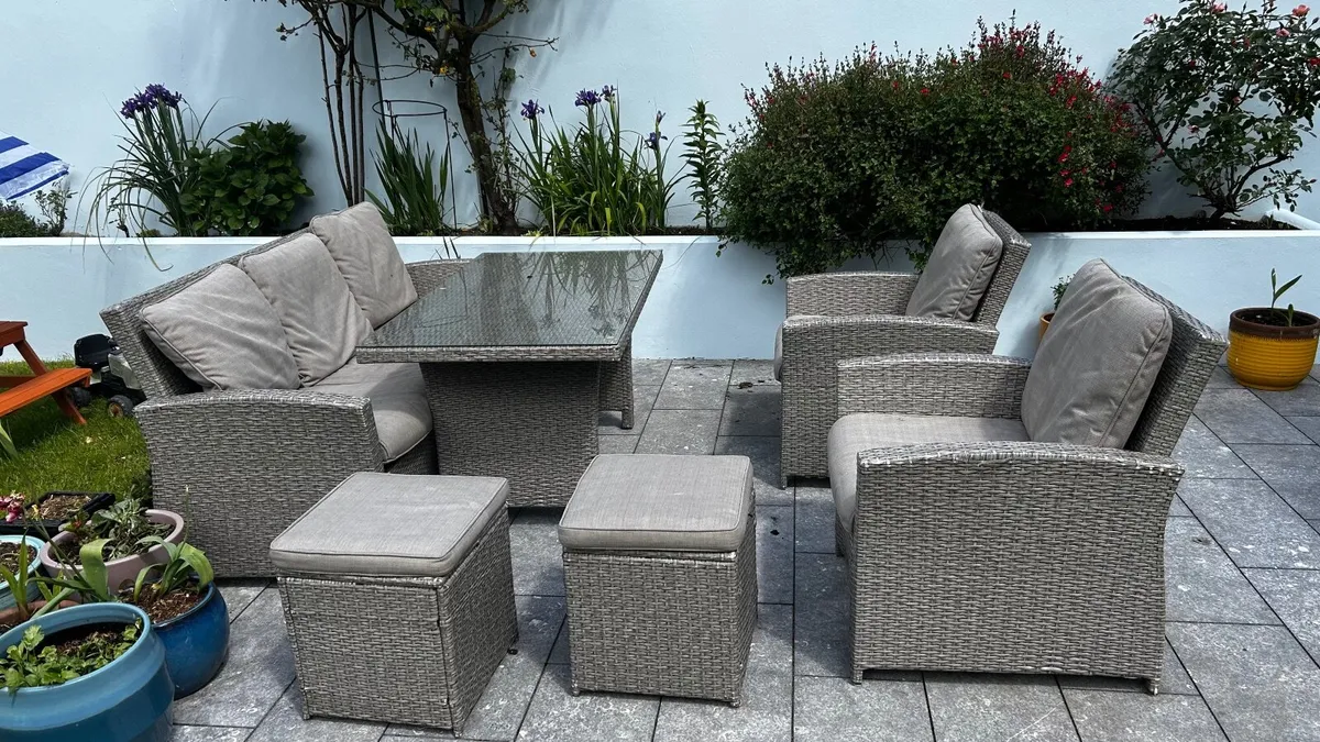 7-Seater Rattan Garden Furniture Set - Image 1