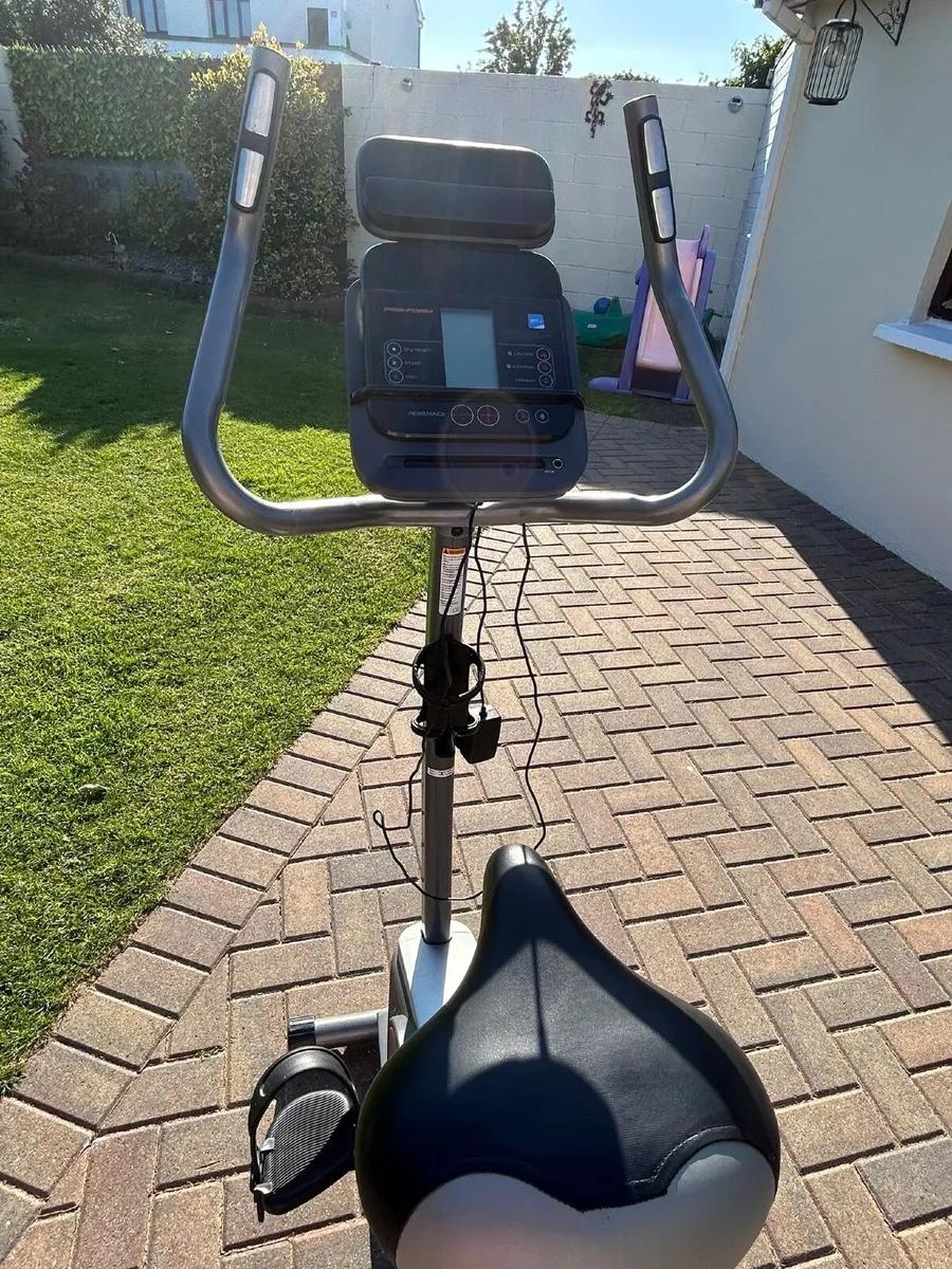 Exercise bike - Image 4