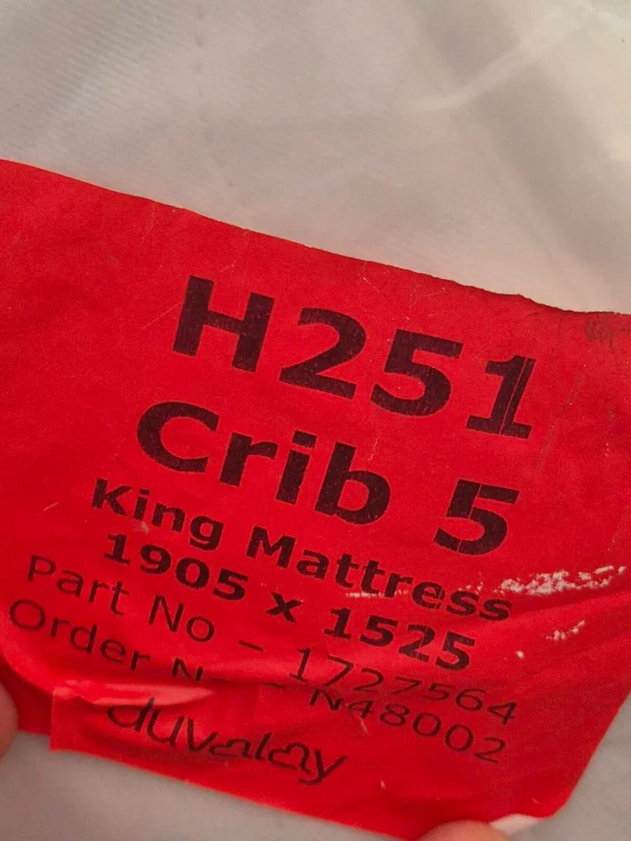 Brand new, unopened Duvalay king-size mattress - Image 3