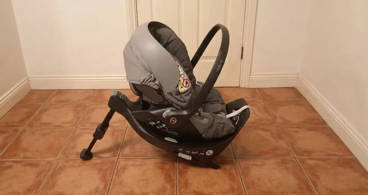 Cybex Cloud Z i-Size PLUS (Soho Grey) - Image 1