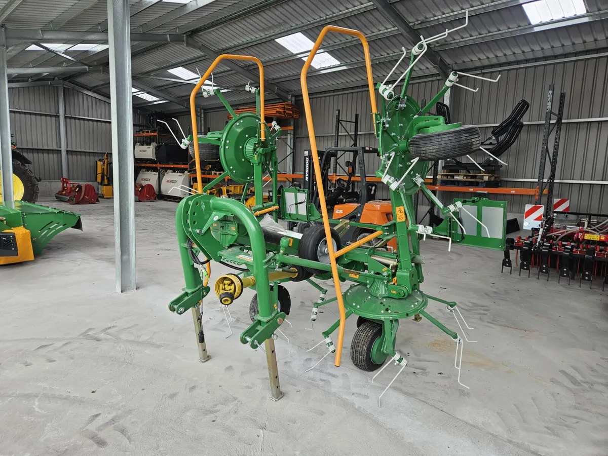 malone 570 tedder in stock 0% finace - Image 4