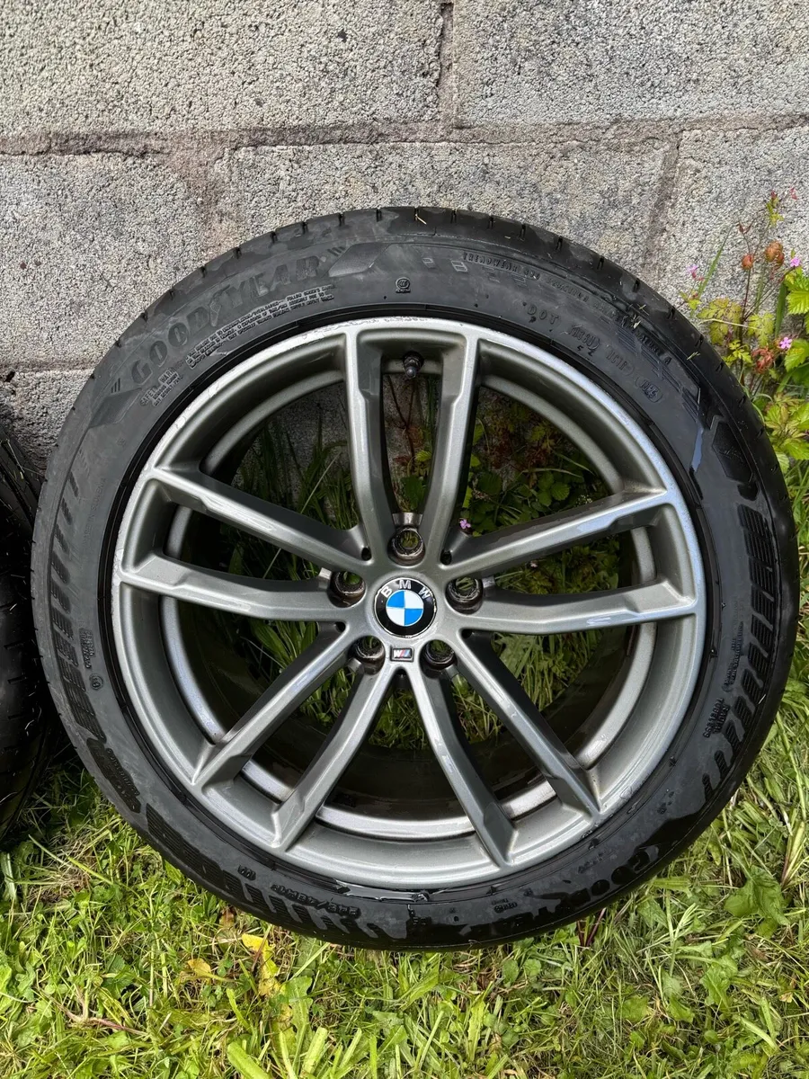 18” Genuine BMW 5 Series MSport Wheels - Image 4