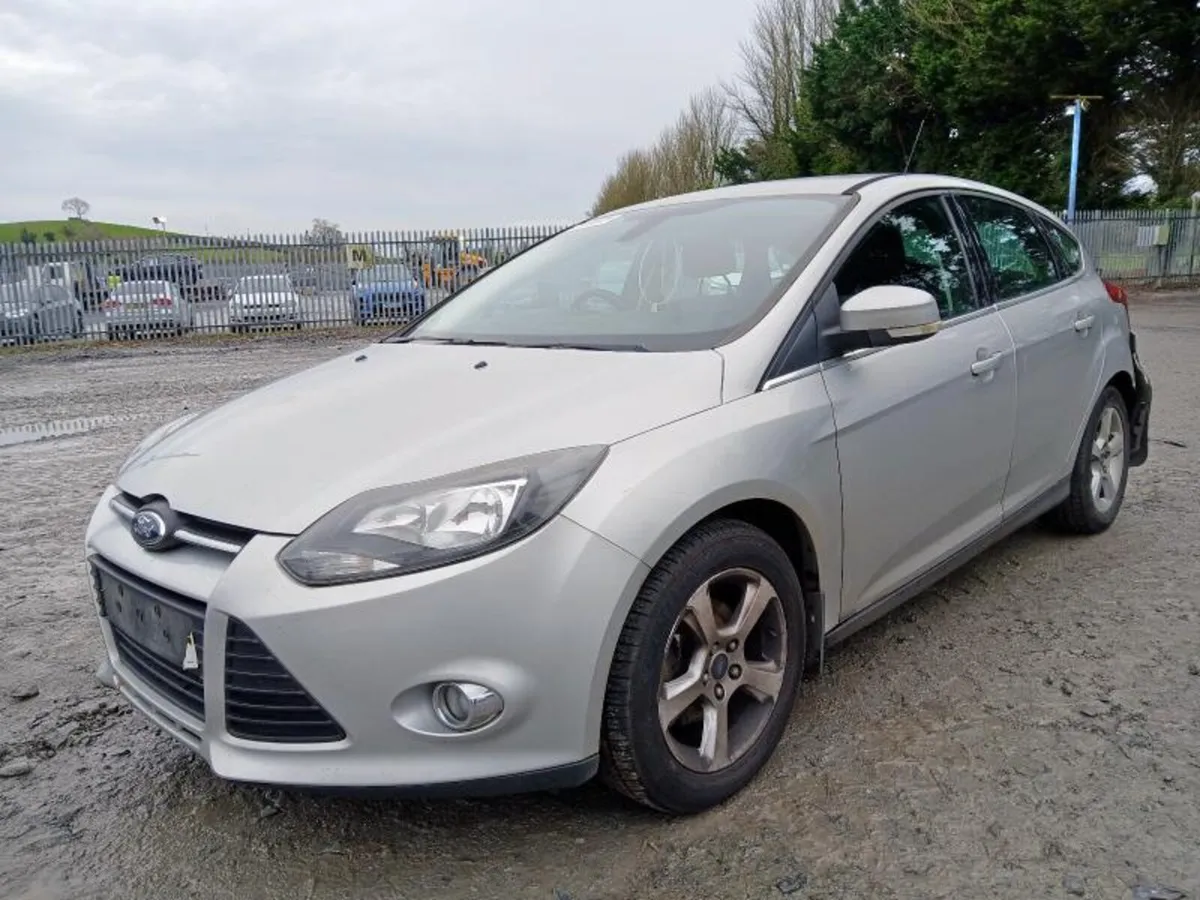 2014 Ford Focus 1.0 EcoBoost AND 1.6HDI BREAKING - Image 1