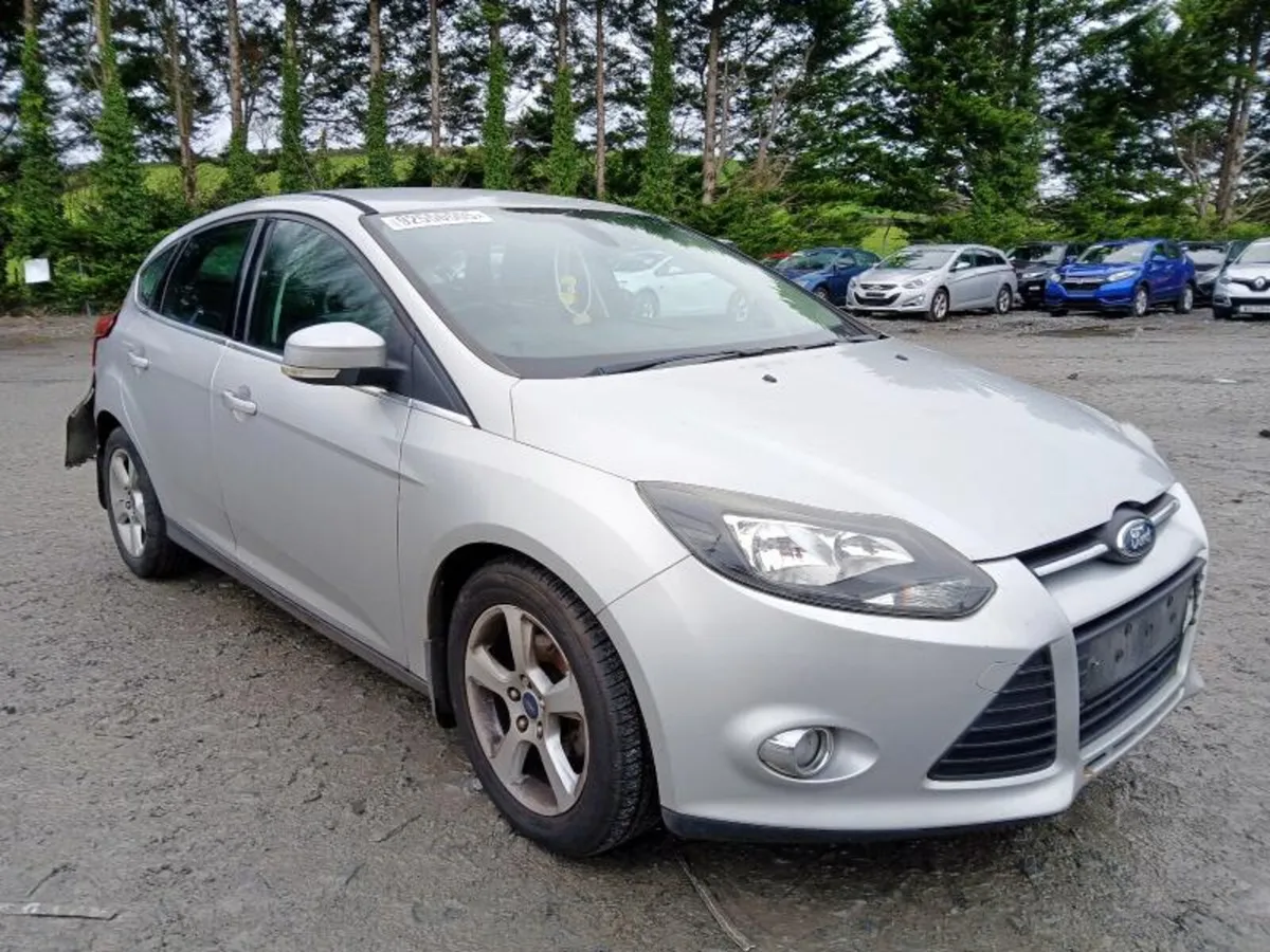 2014 Ford Focus 1.0 EcoBoost AND 1.6HDI BREAKING - Image 2