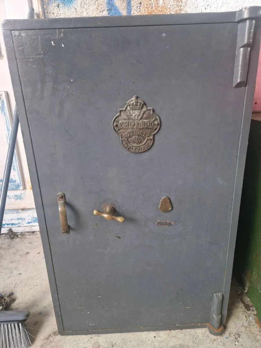 Safes - Image 4