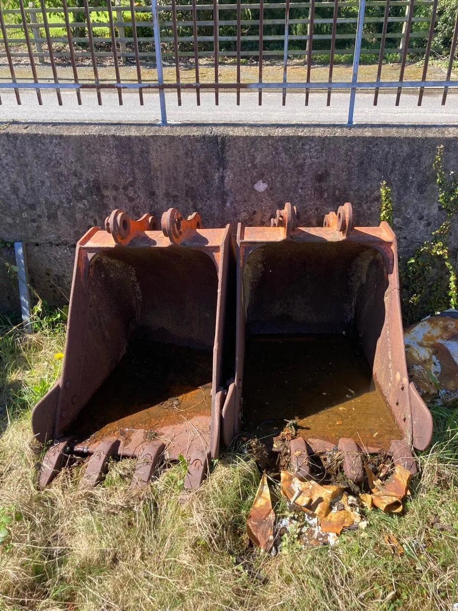 Digger Buckets - Image 1