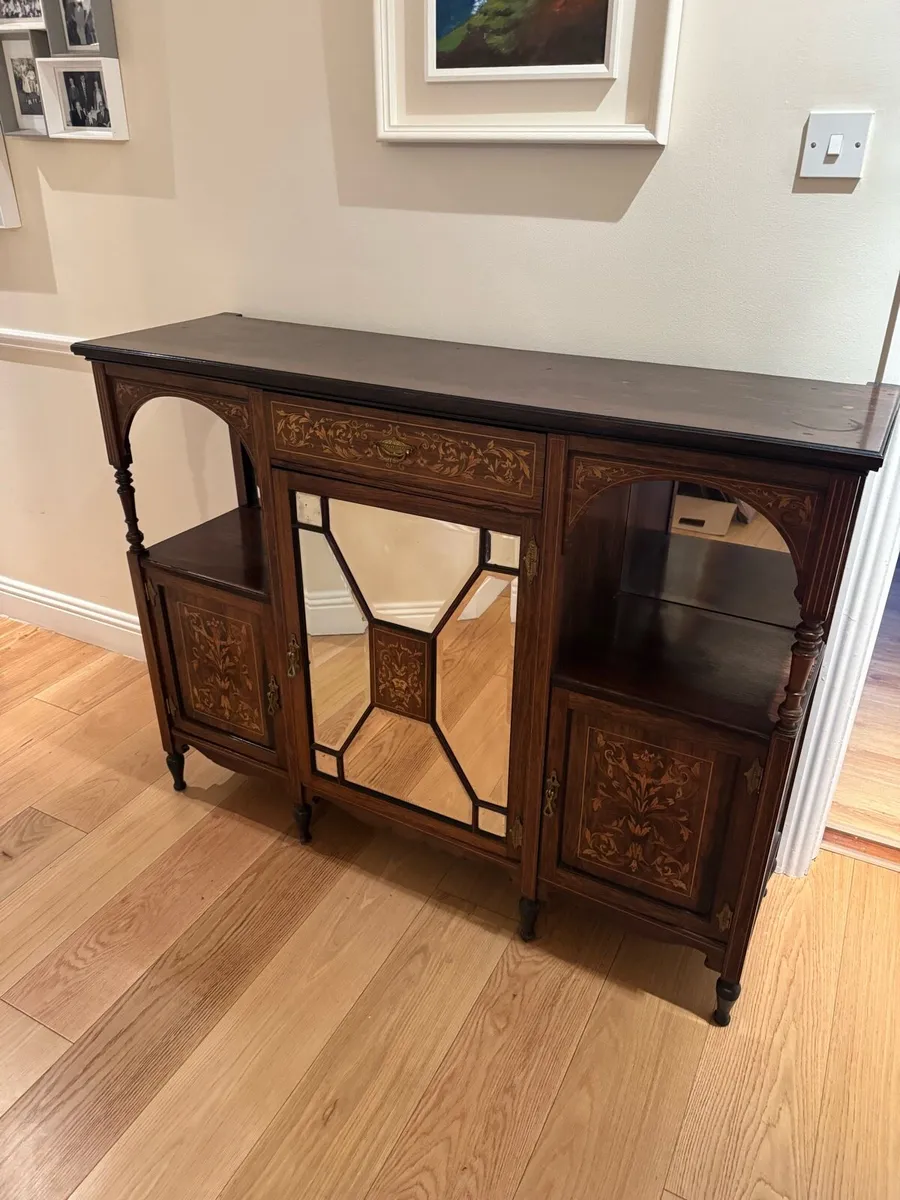 Dining table - Image 3
