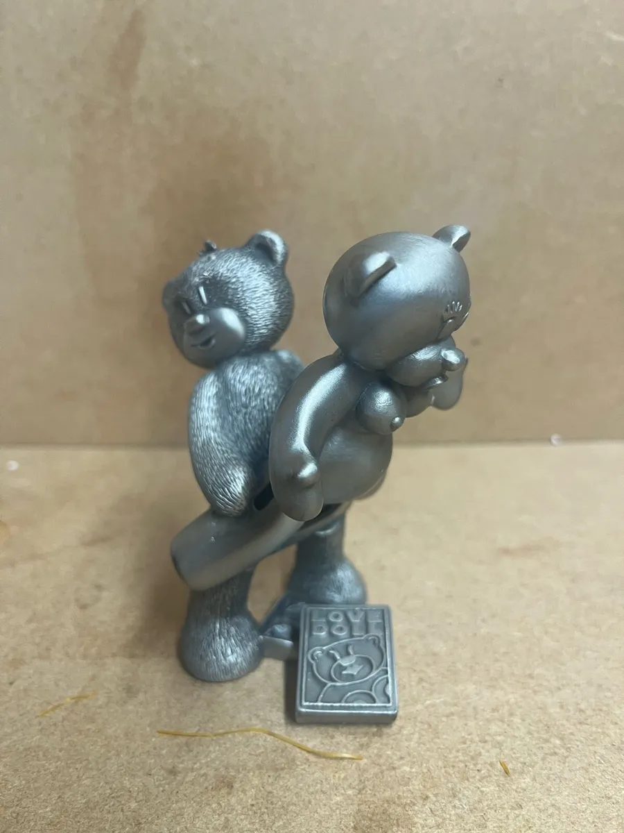 Bad Taste Bears Roger Figurine - Image 1