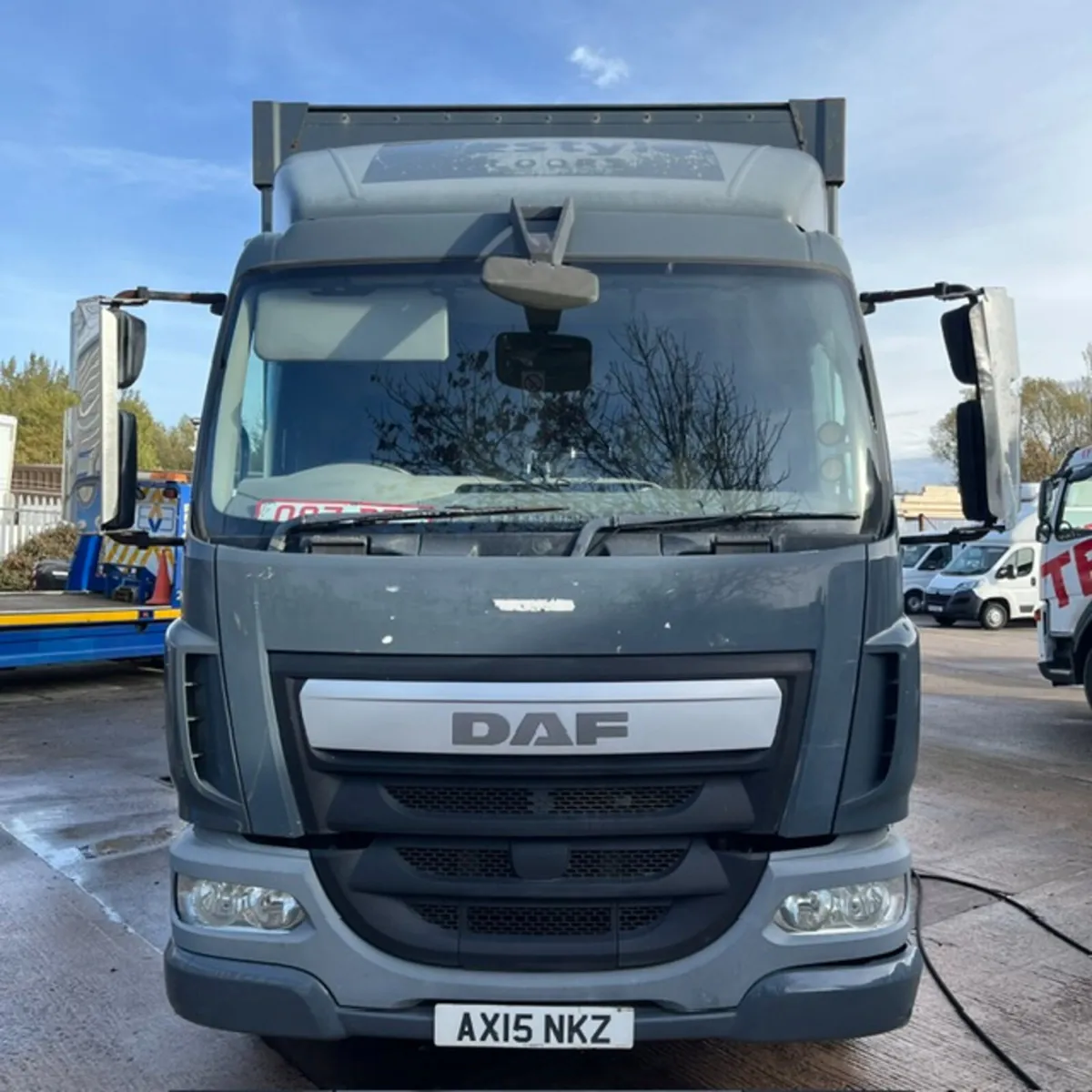 BOX VAN DAF LF180 - Image 1