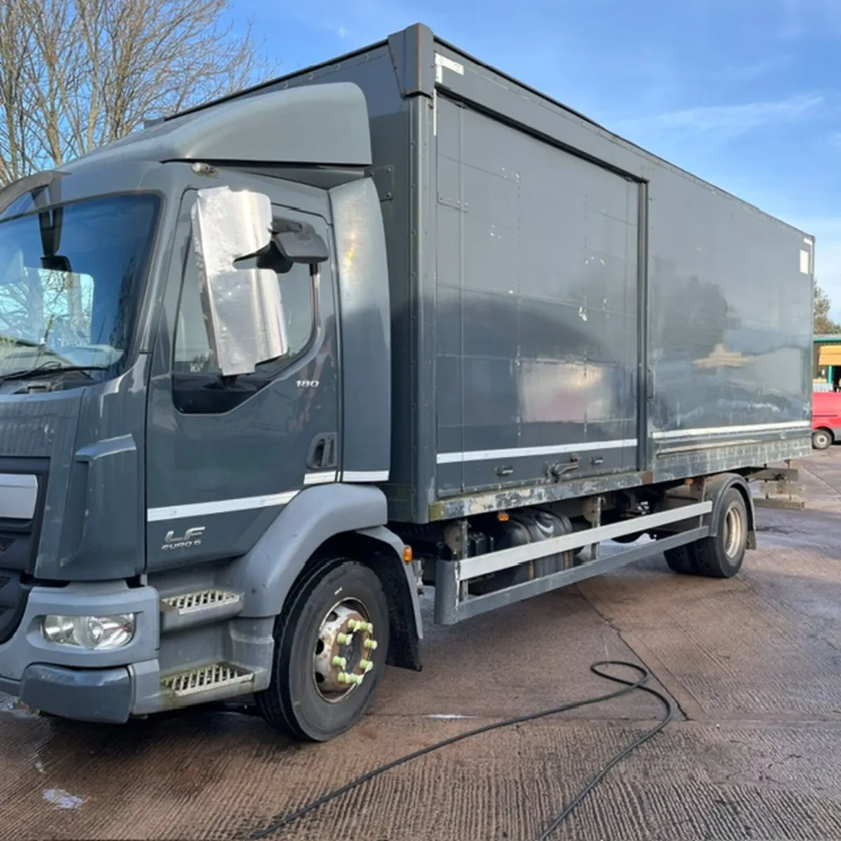 BOX VAN DAF LF180 - Image 2