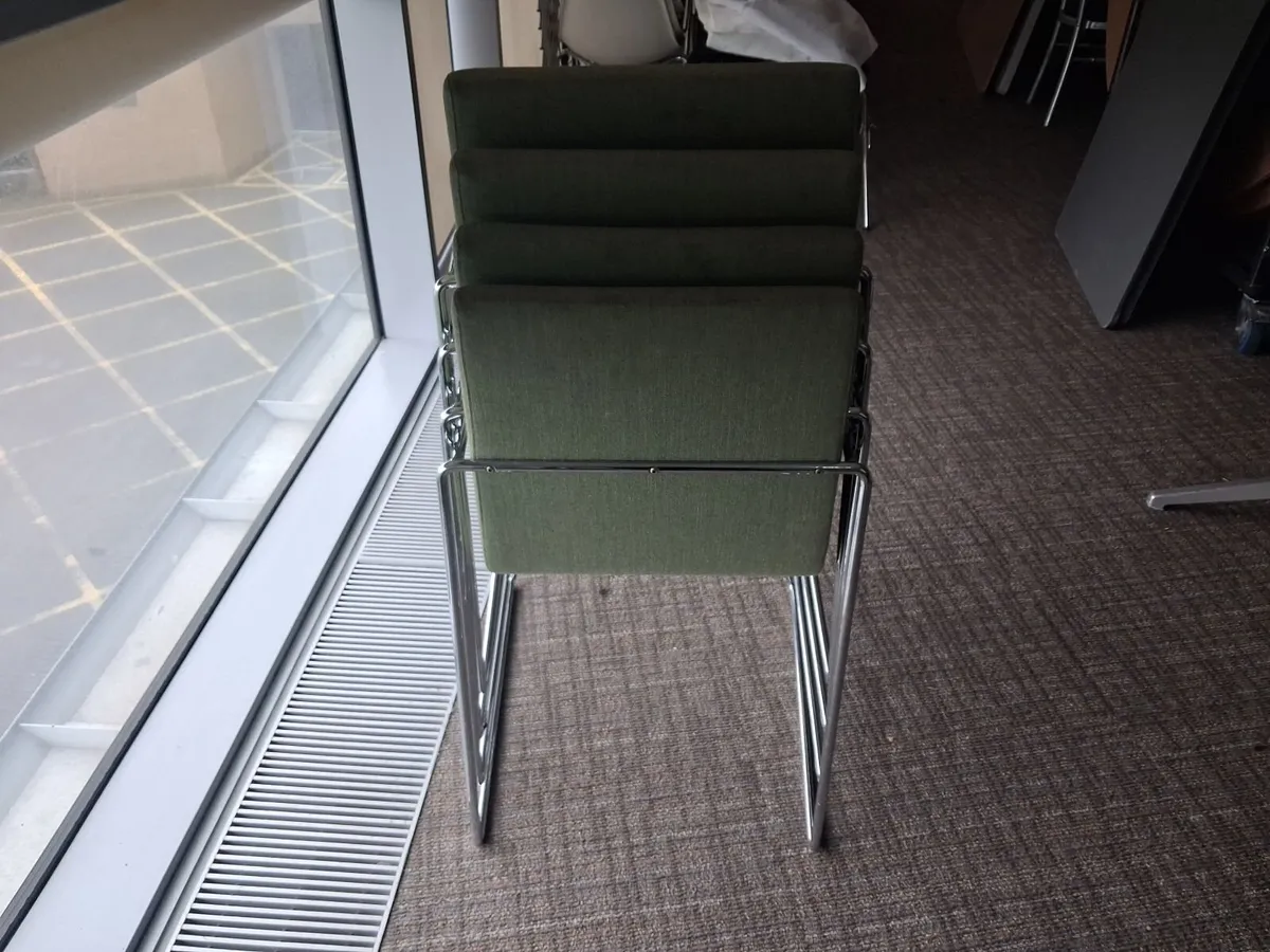 Online Auction Of Stackable Chairs - Image 2