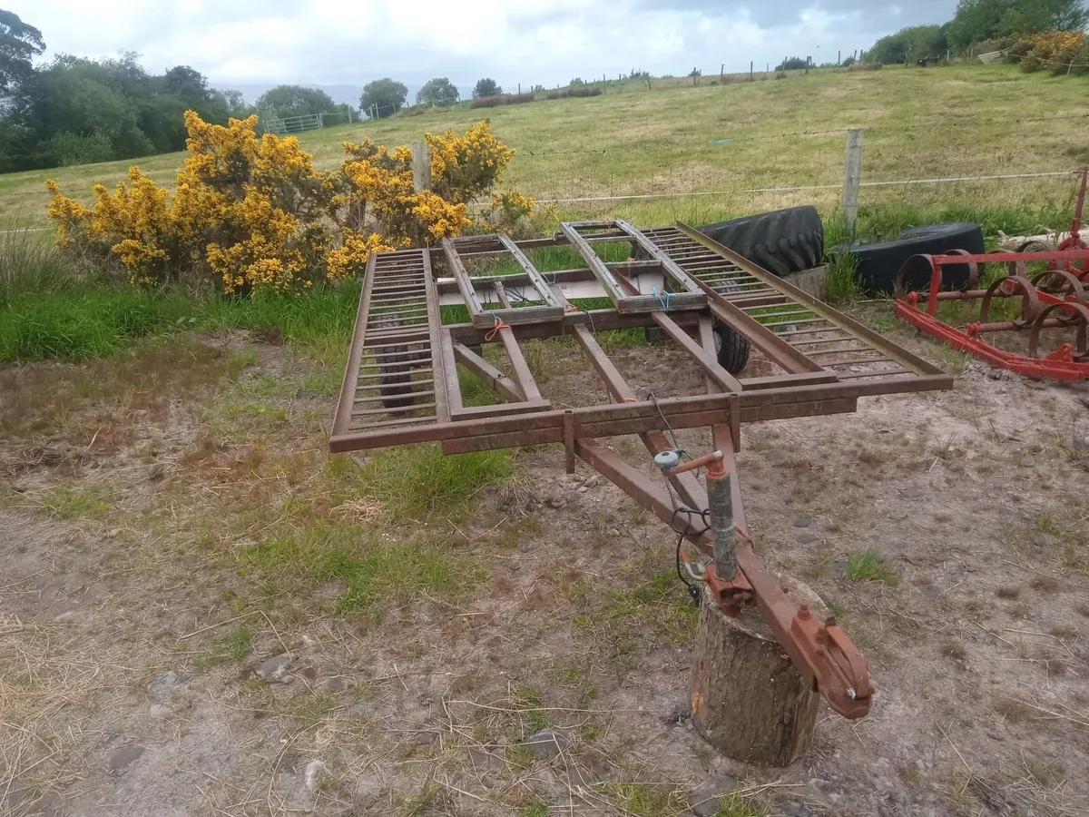 Car trailer for sale - Image 1