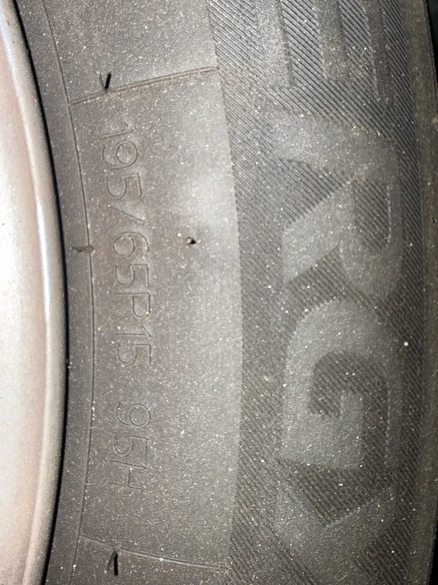Ford transit connect and Courour as new wheels - Image 3
