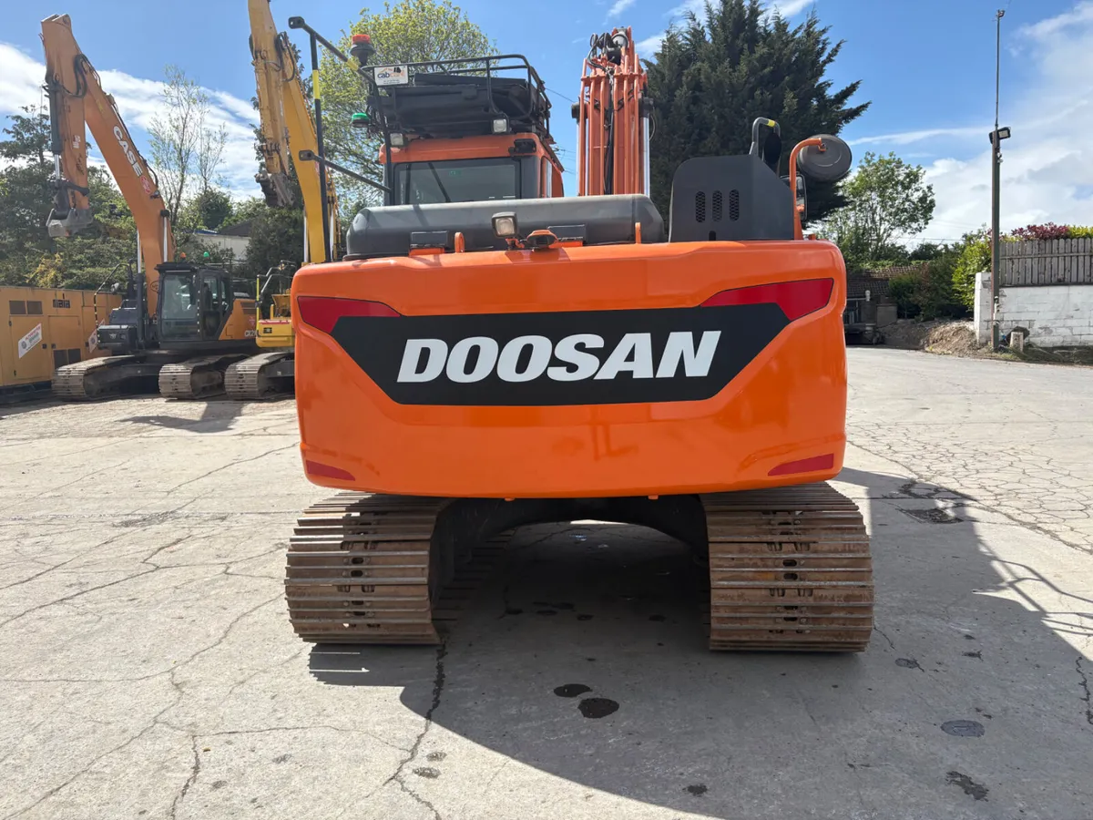 Doosan DX140LC-5 - Image 3