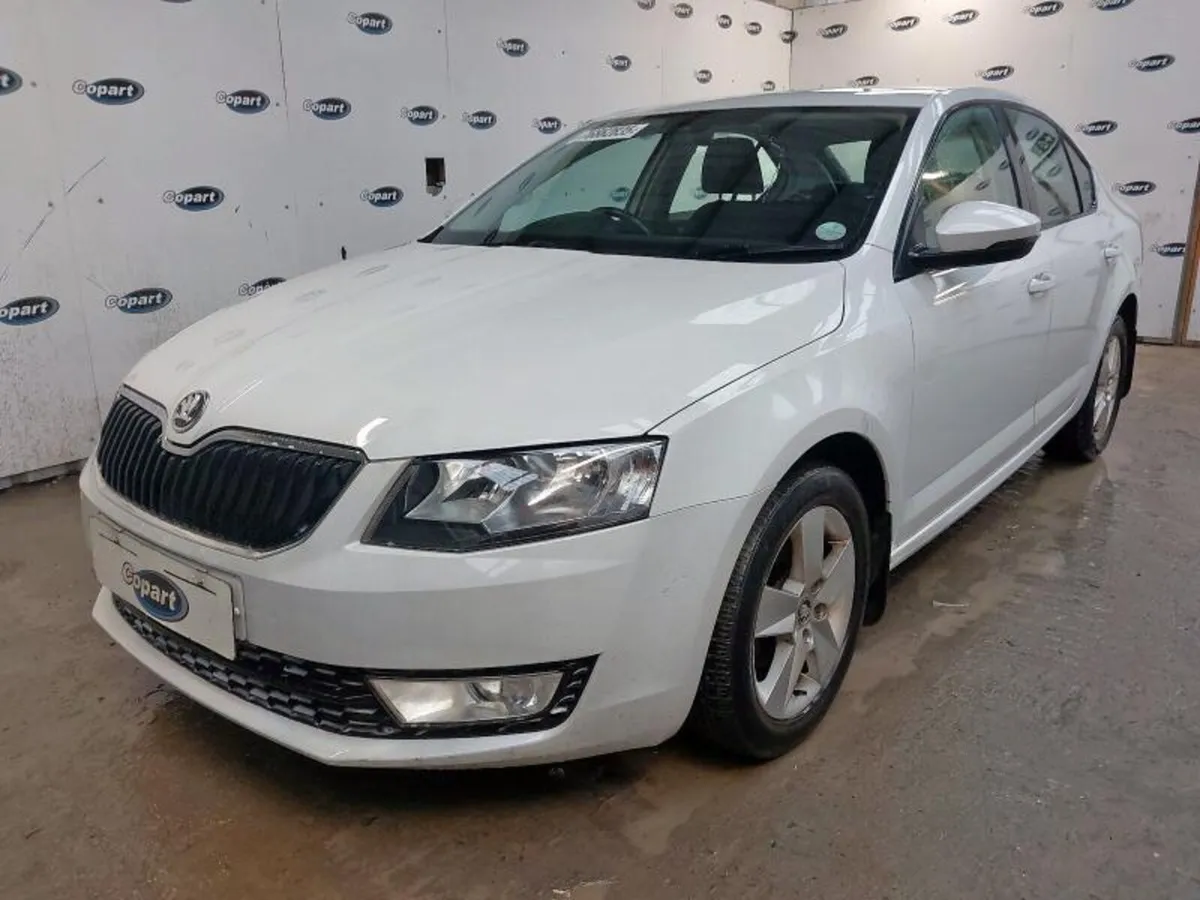 2016 Skoda Octavia 1.6TDI BREAKING / PARTS - Image 1
