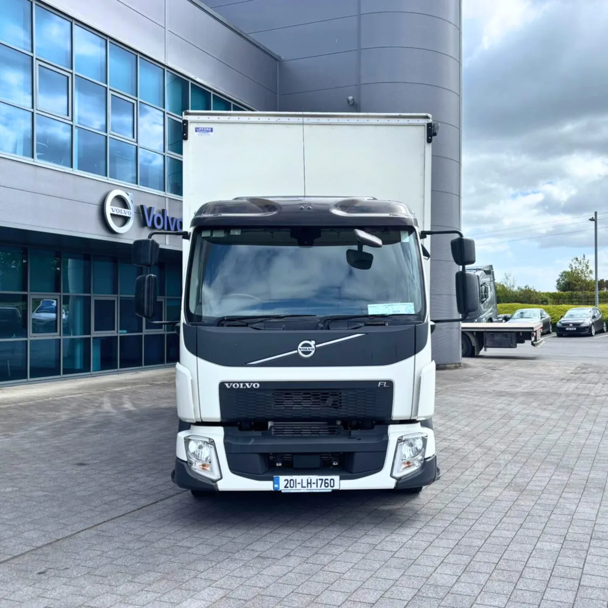 2020 Volvo FL240 - Image 3