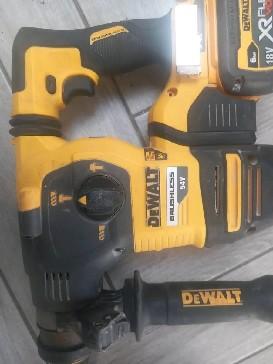 Dewalt cordless.     Hammer sds drill - Image 4