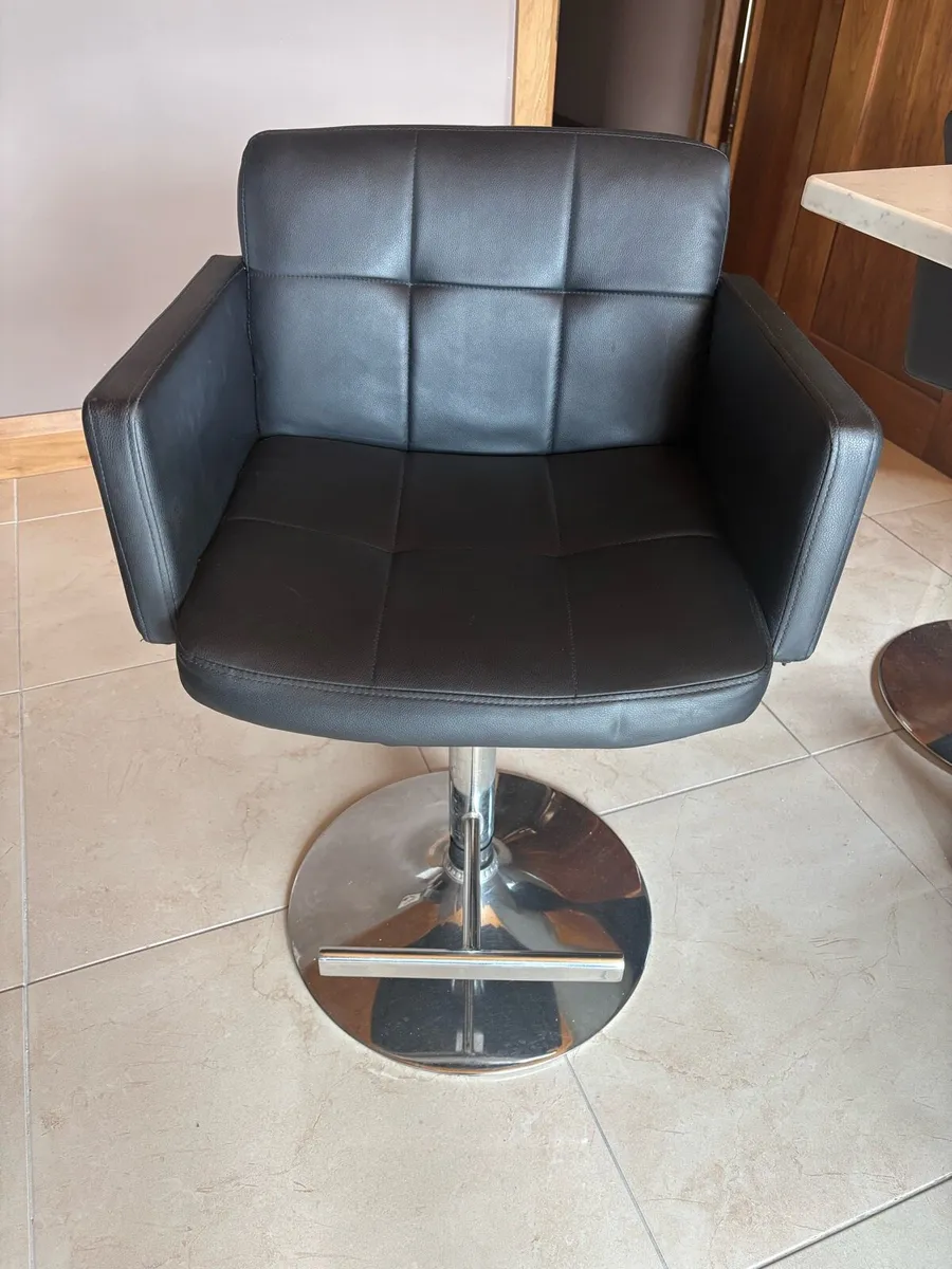 4 x Stools - Image 1
