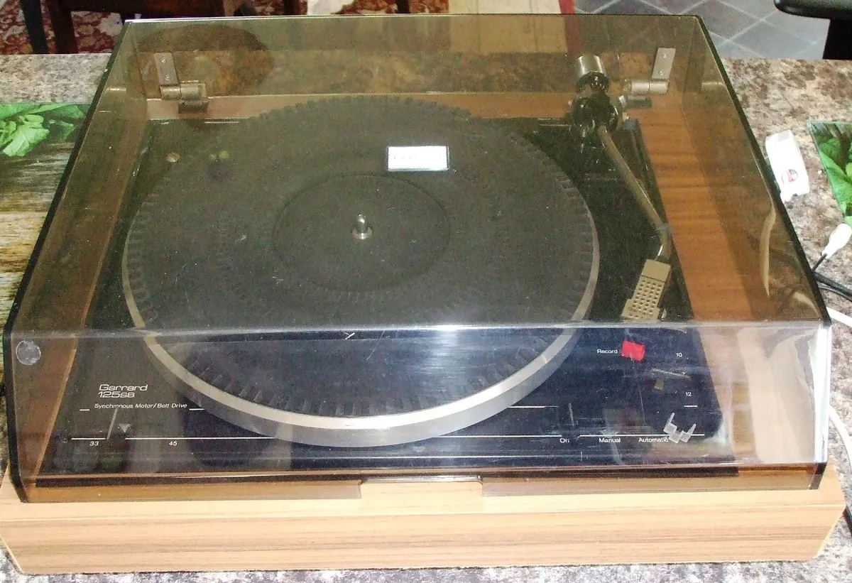 Garrard 125SB turtable with new AT91R cartridge - Image 2