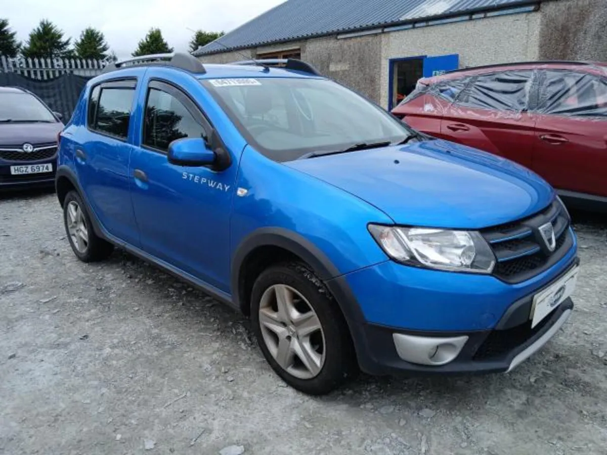 2016 Dacia Sandero Stepway Blue / Silver BREAKING - Image 2