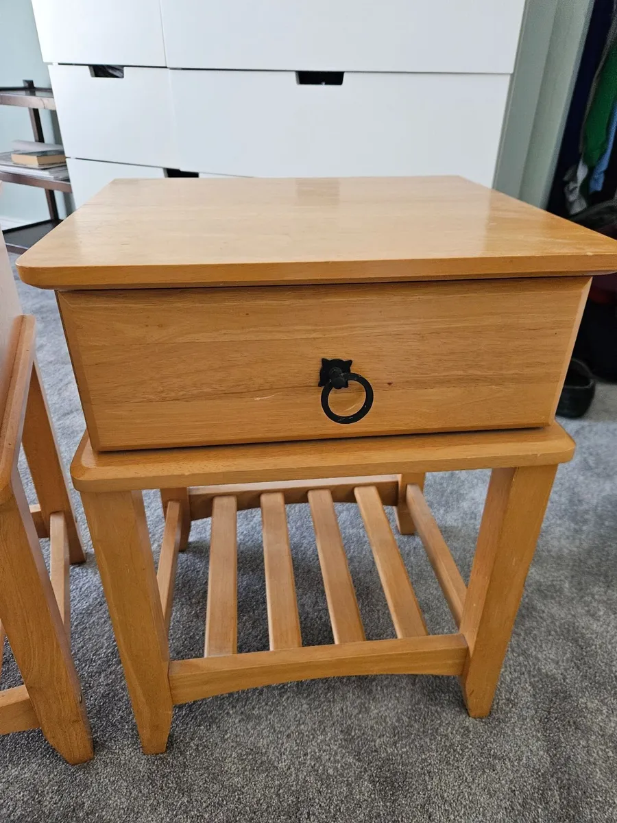 Bedside tables - Image 2