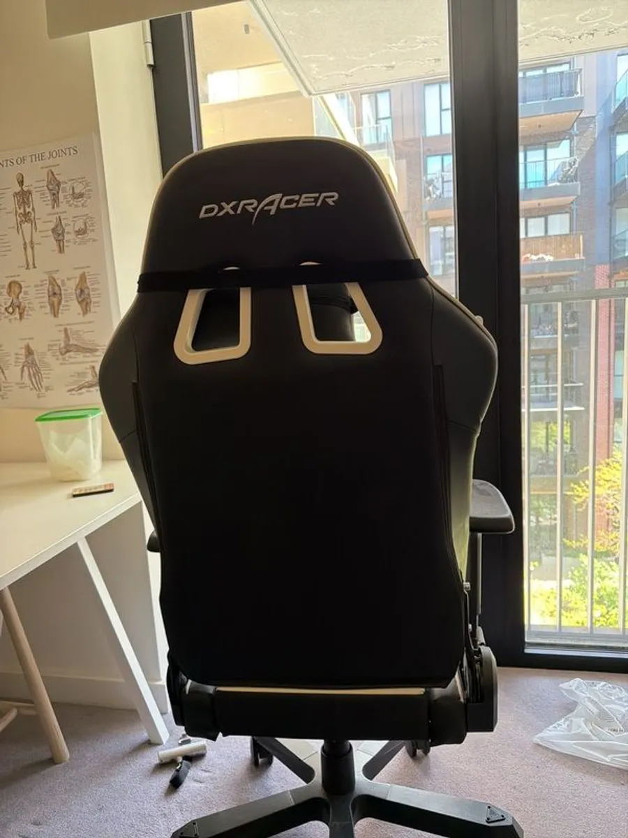 KING XL Black & White PVC Leather, Gaming + office chair - Image 3