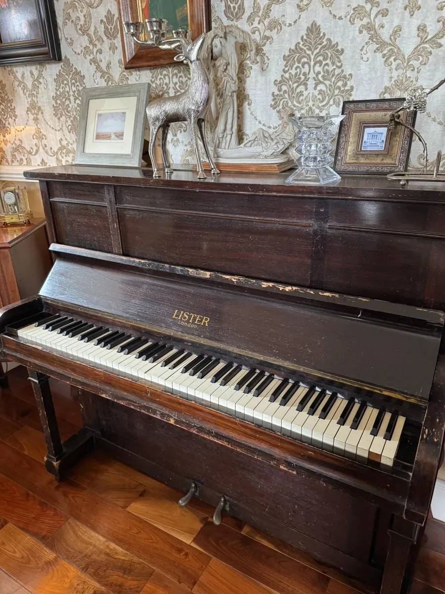 Piano - Image 2