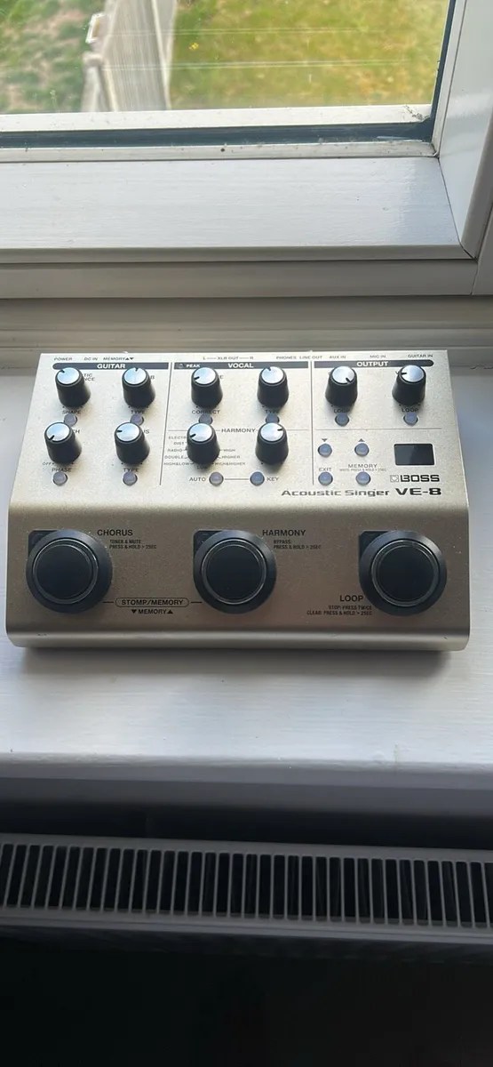 BOSS VE-8 Acoustic Singer