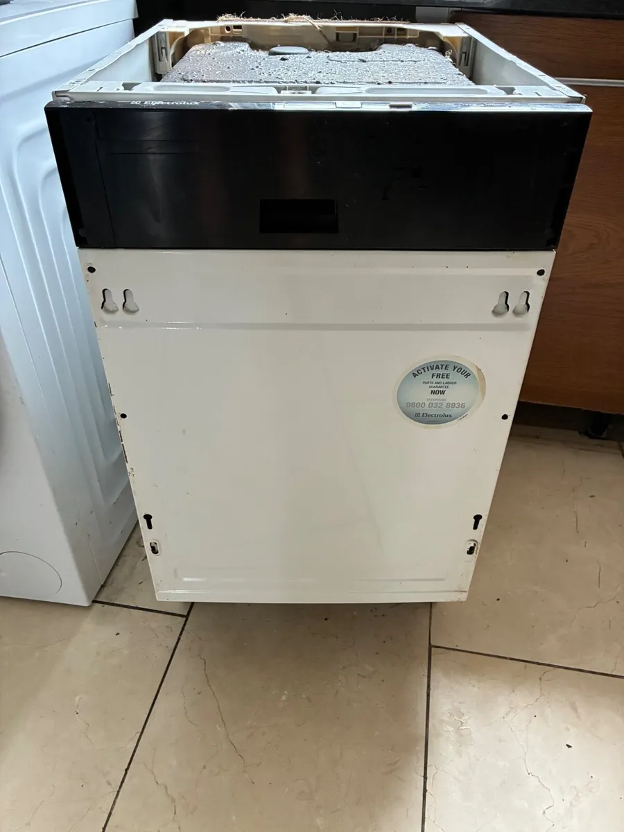 Dishwasher - Image 1