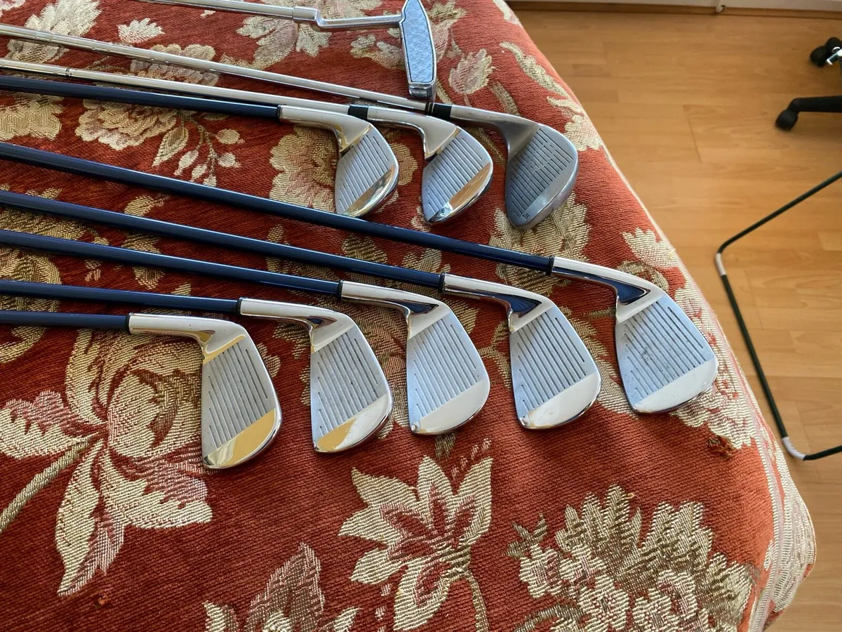 Full set of golf clubs and bag - Image 4