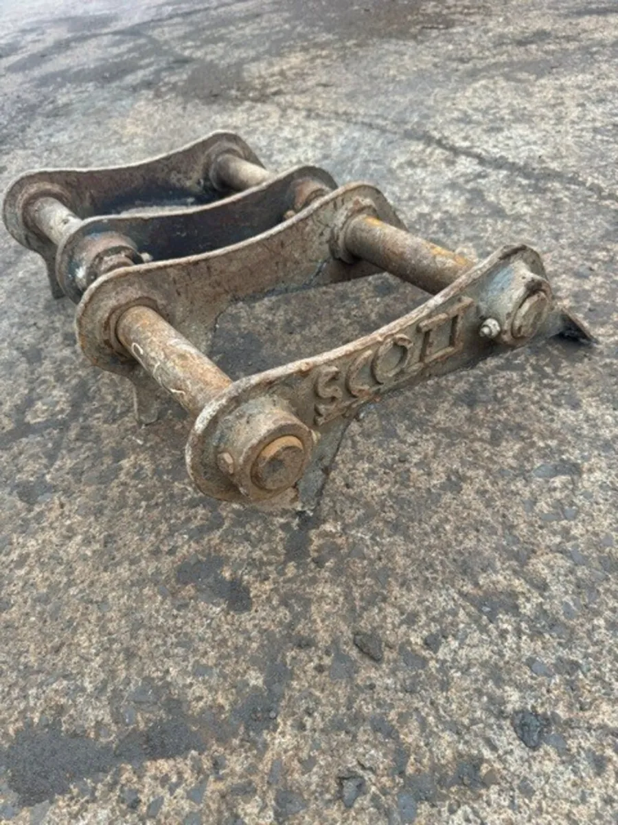 Linkages to suit 6-8 ton machine - Image 3