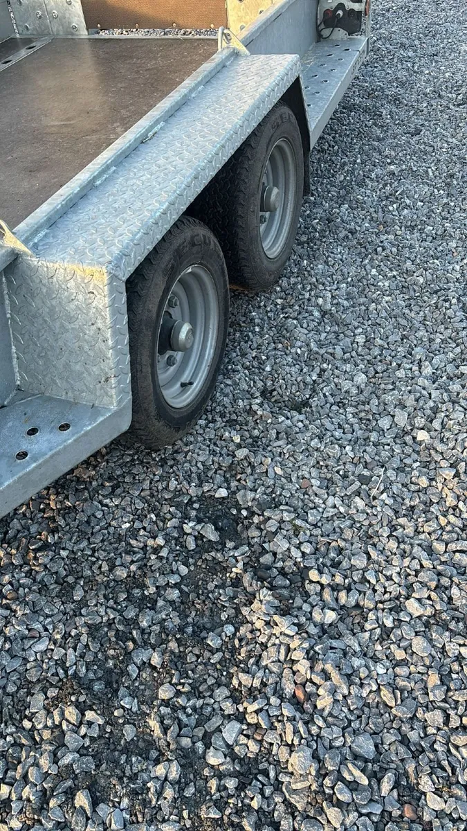 Bateson Trailer - Image 4