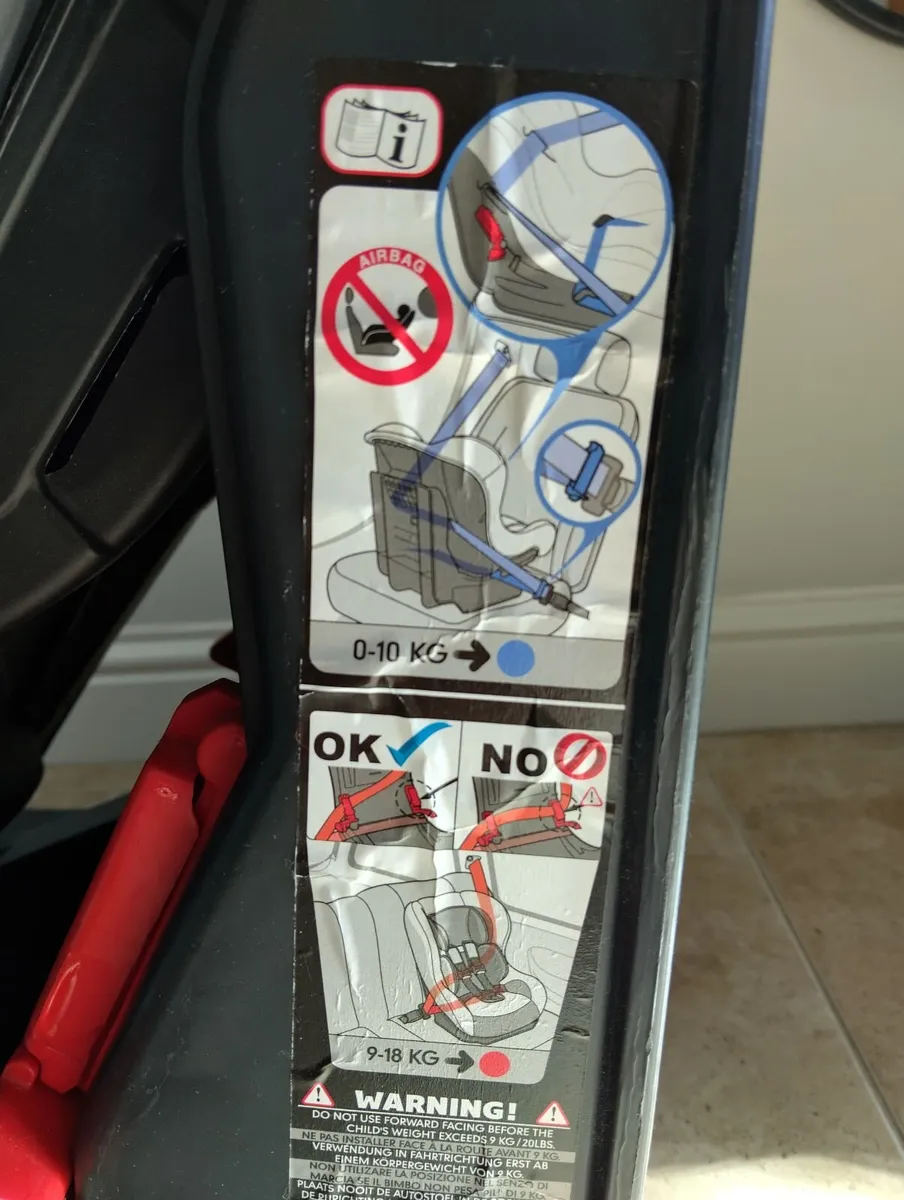 Car seat - Image 3