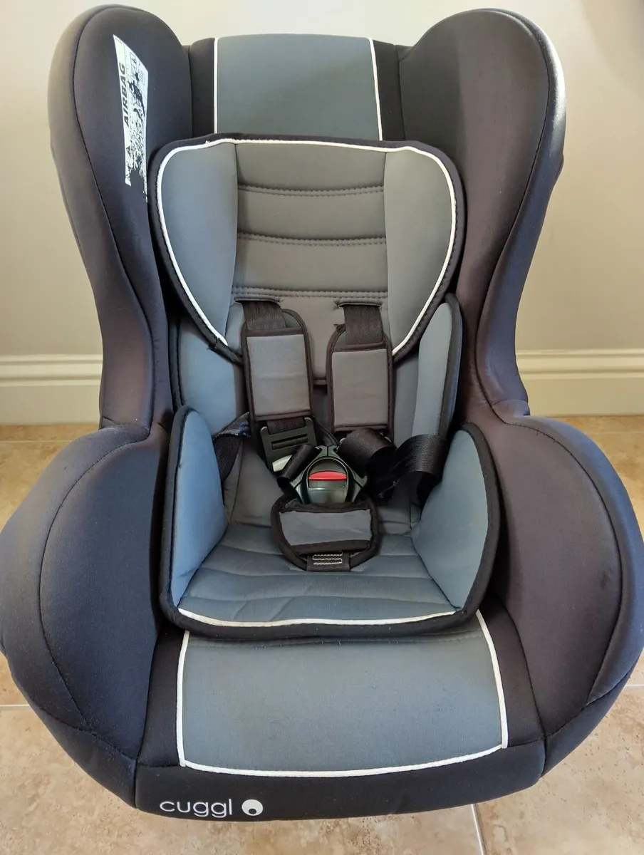 Car seat - Image 1
