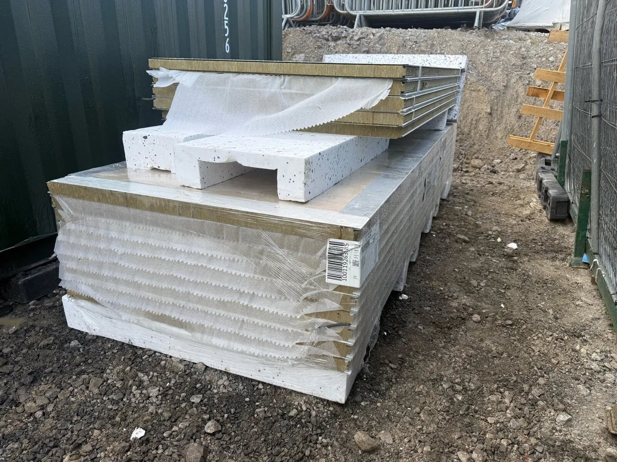 Brand new 50mm insulated cladding pannel - Image 1