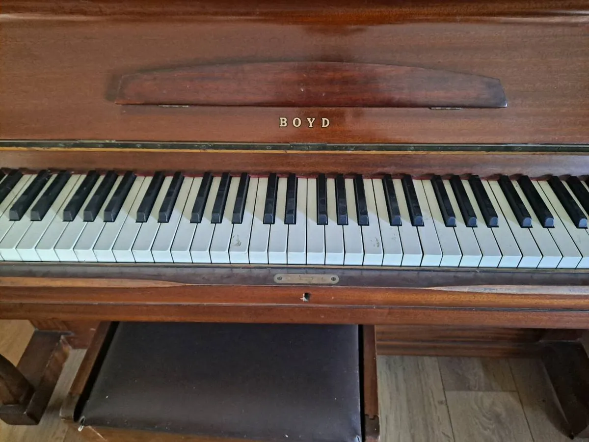 Piano - Image 1