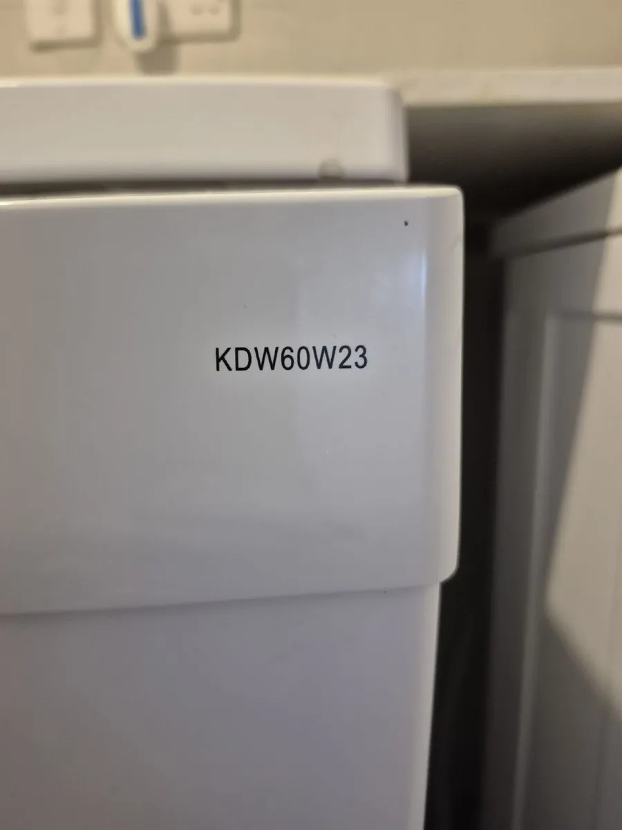 Kenwood Dishwasher KDW60W23 | 1 Year Old | €300 - Image 3