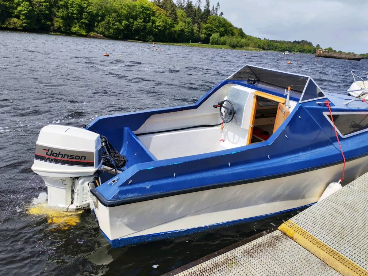 18ft Pacific sea boat - Image 3