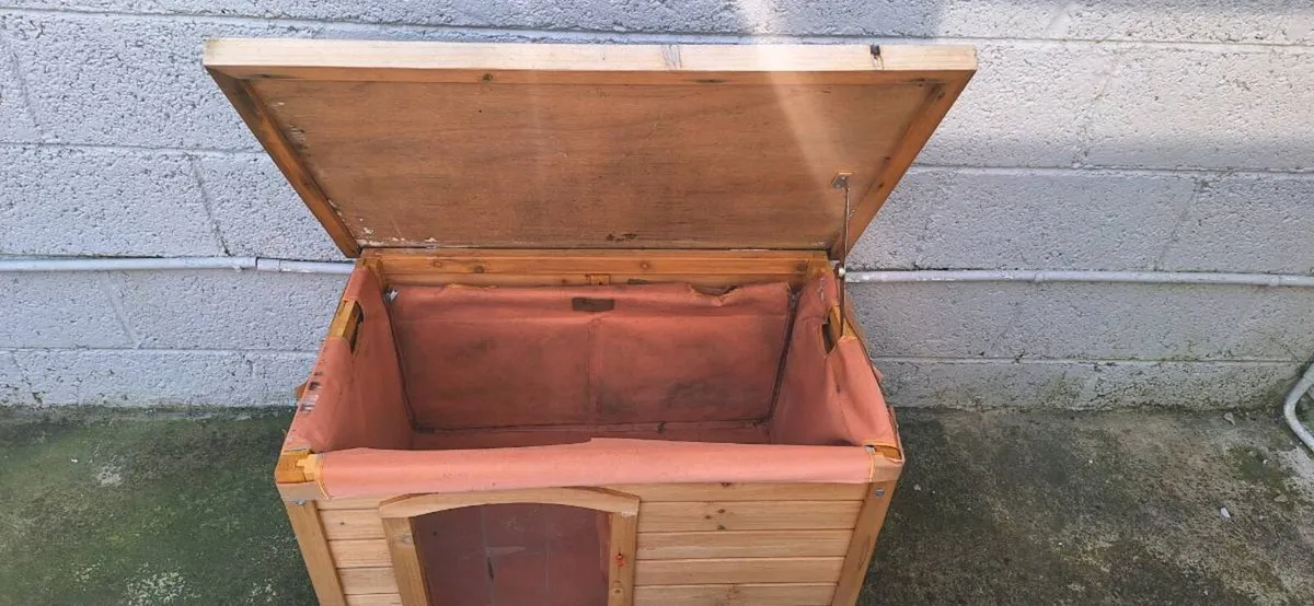 Small Dog Kennel - Image 3