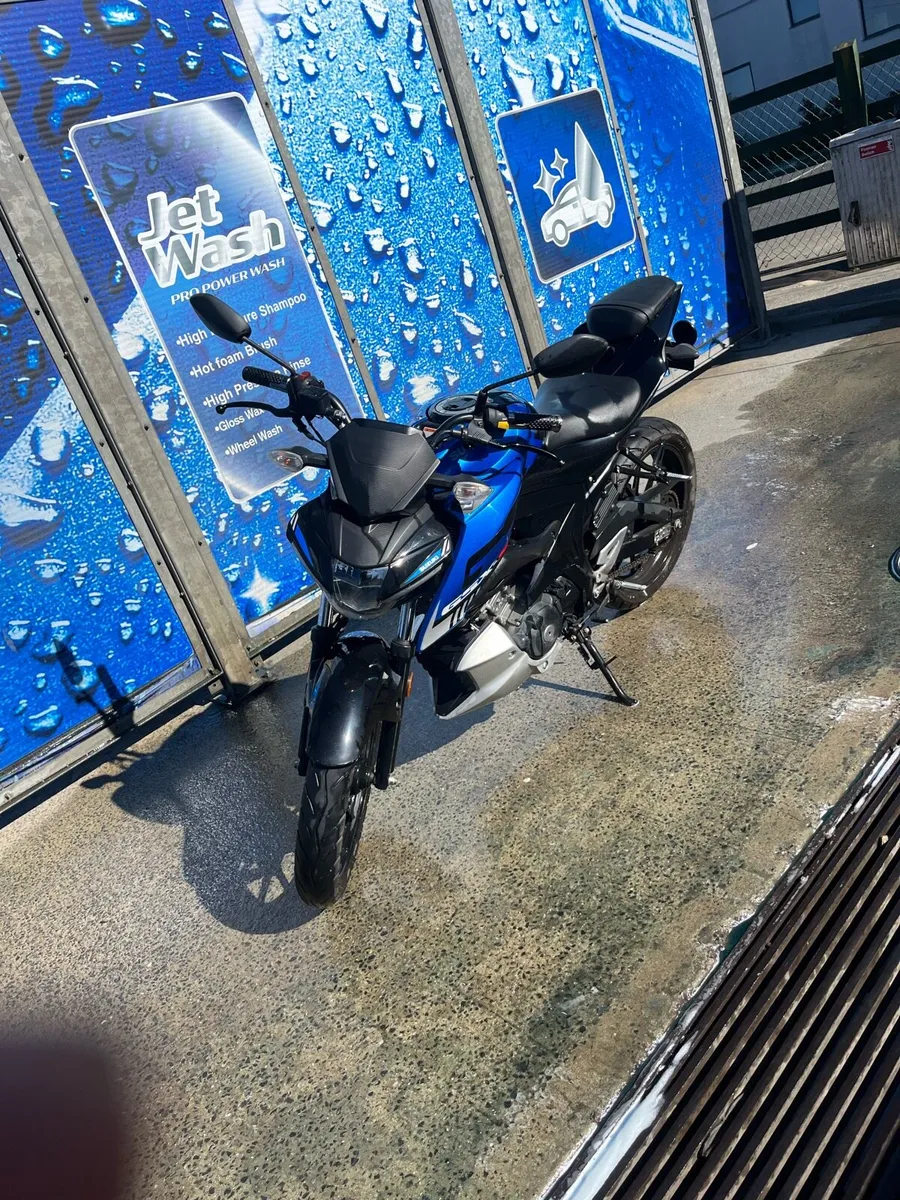 GSXs 123 - Image 1