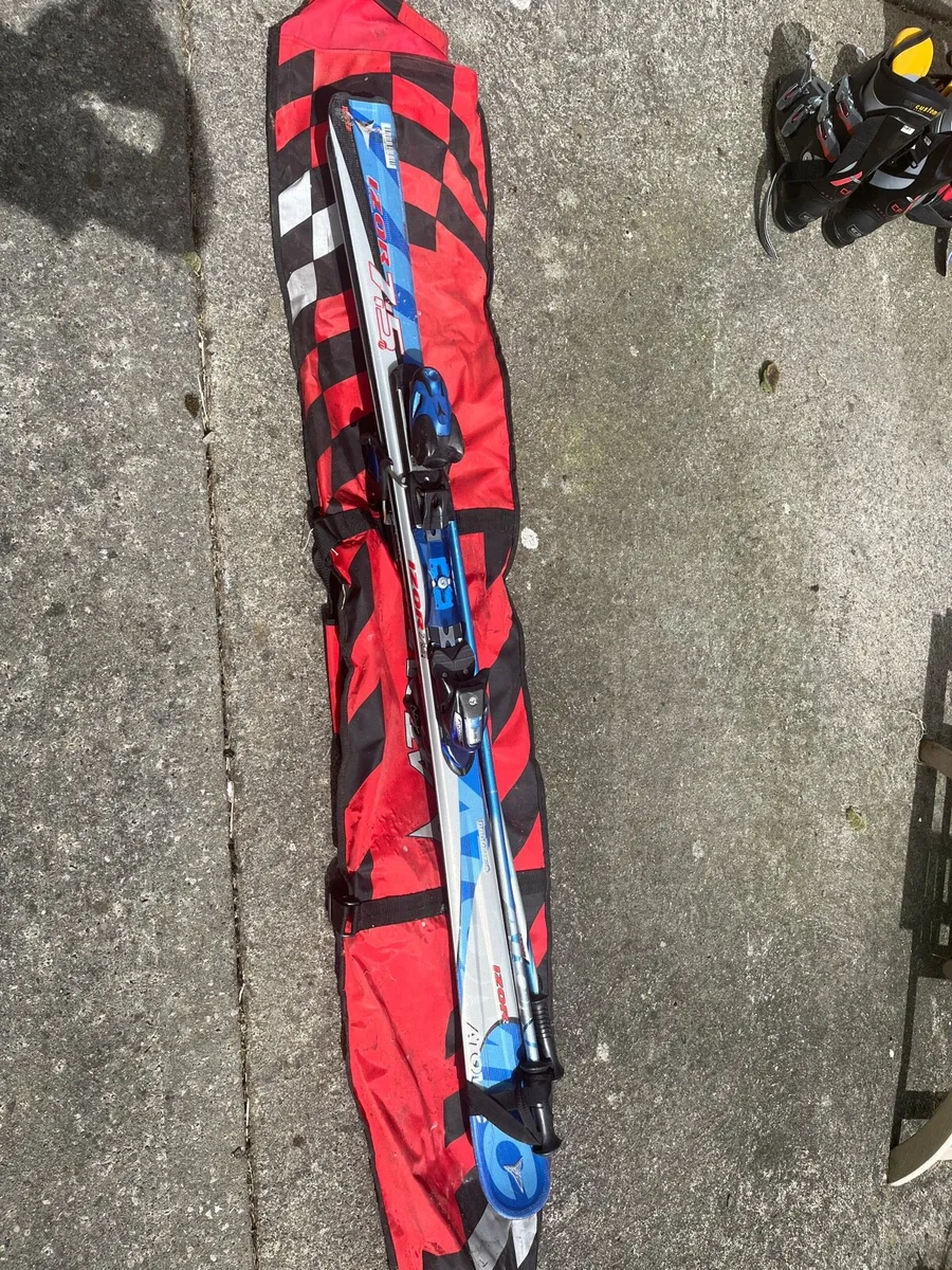 Ski set with poles - Image 2