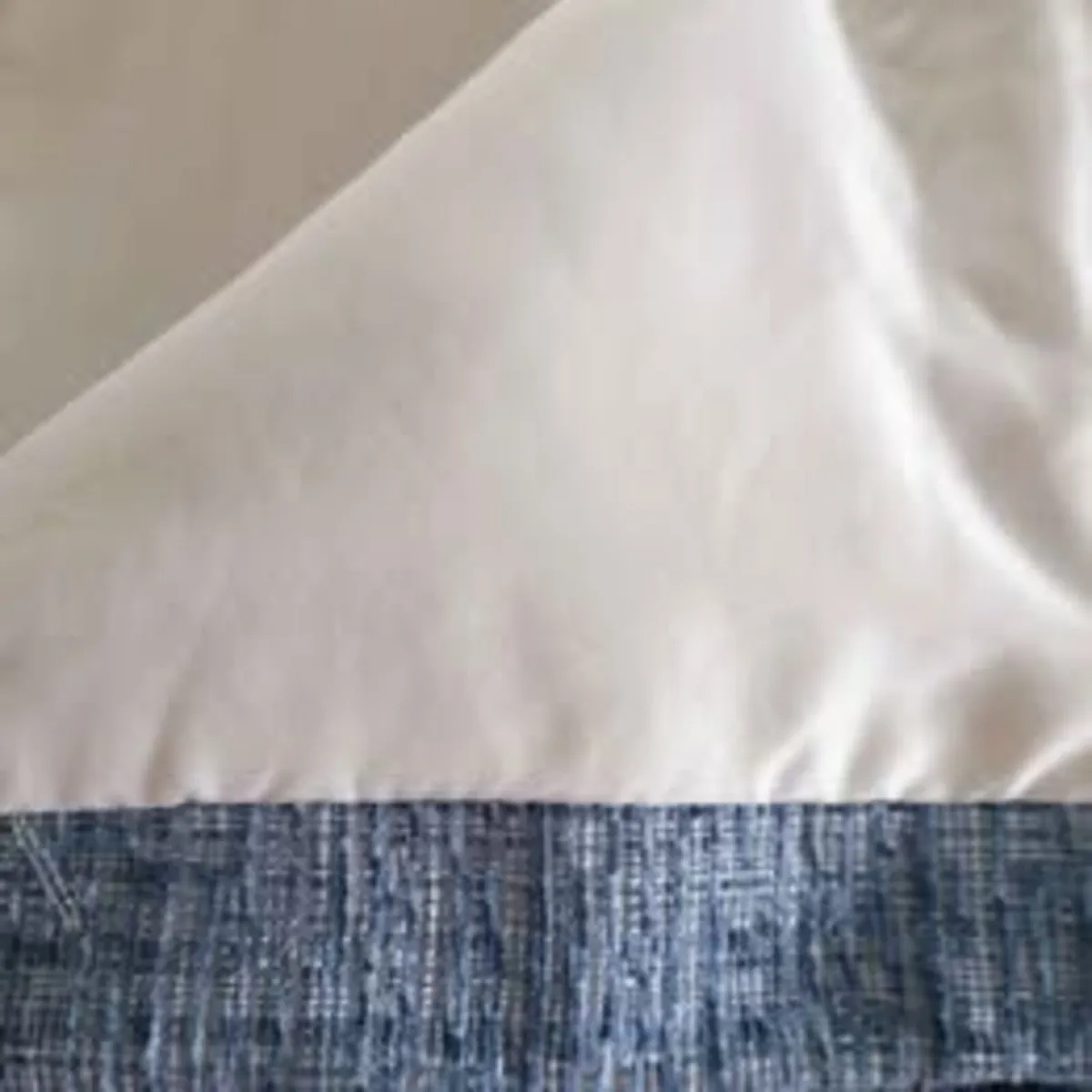 Wide Fitting Heavy Fully Lined Curtains for Sale - Image 4