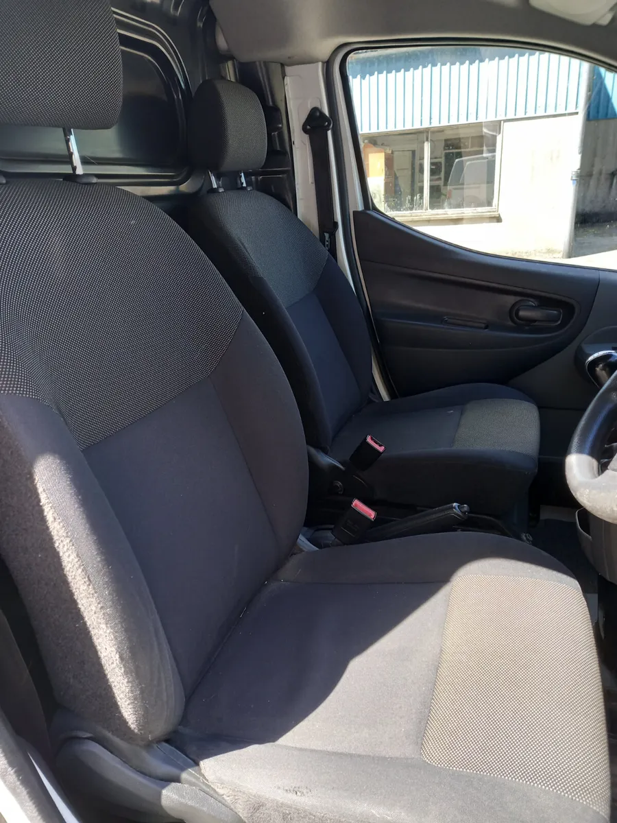 2017 Nissan NV200 1.5 Diesel - Image 2