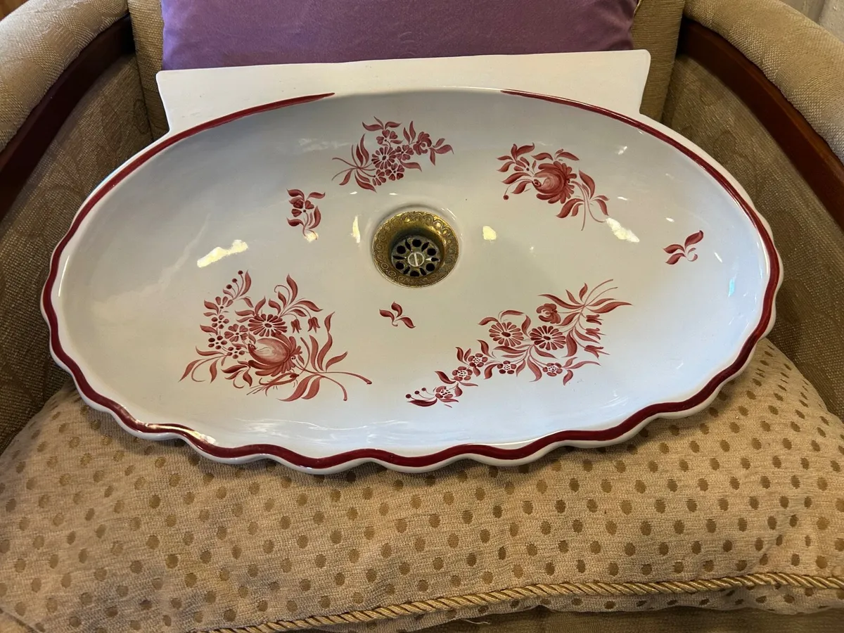 Vintage French Herbeau  Clam Sink - Image 2