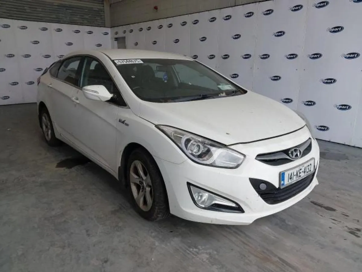 2014 Hyundai i40  BREAKING / PARTS - Image 2