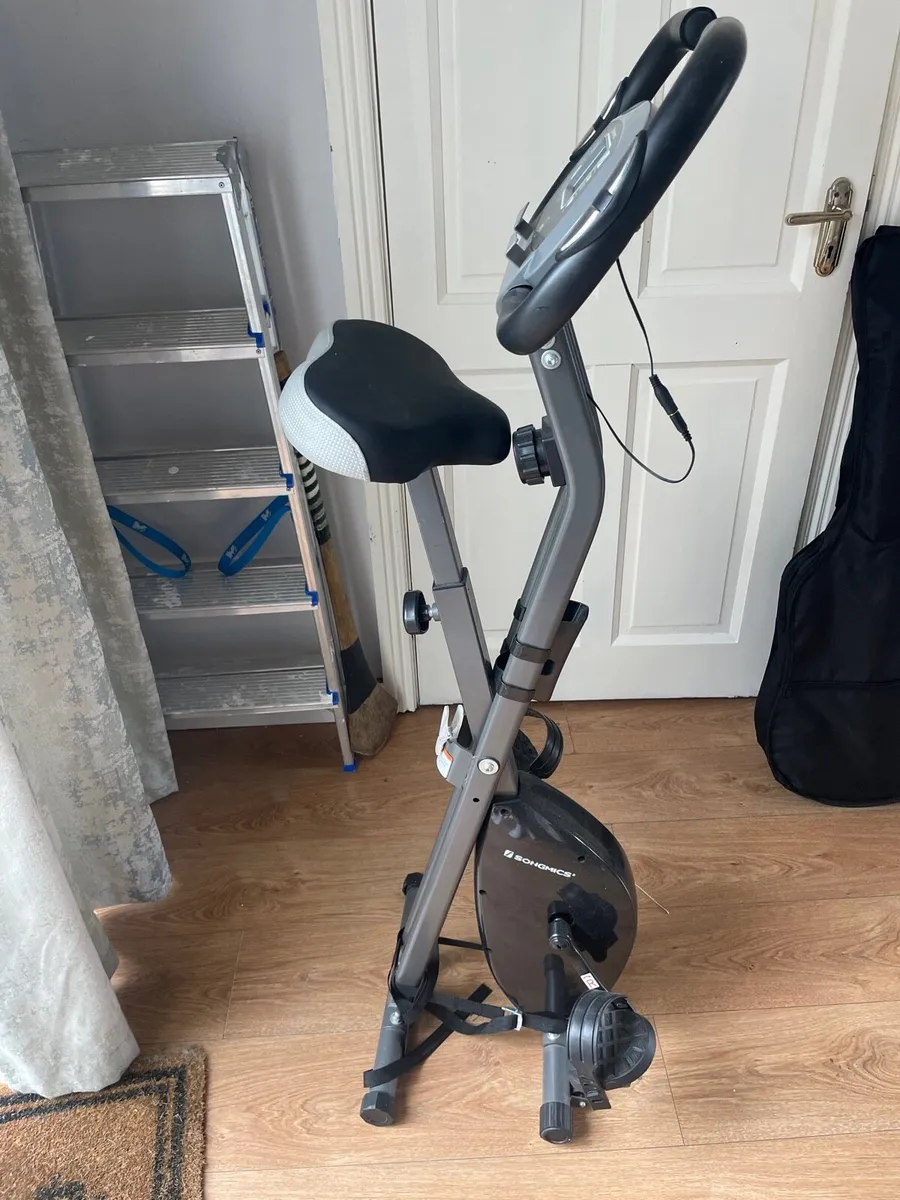 Excerise Bike - Image 2