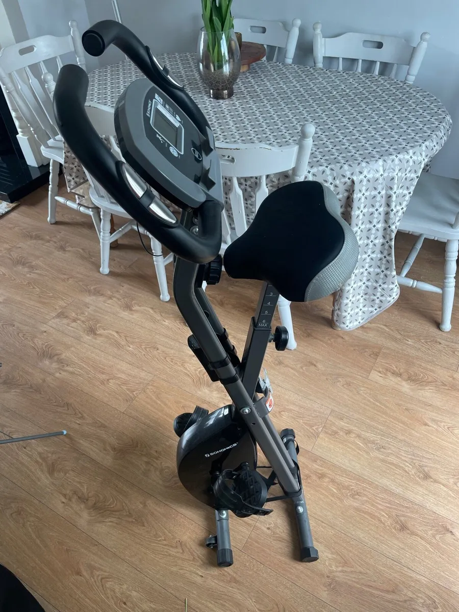 Excerise Bike - Image 4