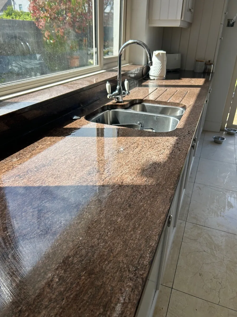 Granite kitchen countertops - Image 2